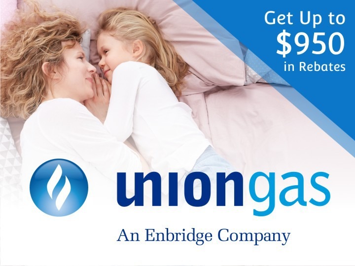 mother-daughter-cuddling-union-gas-promotional-image